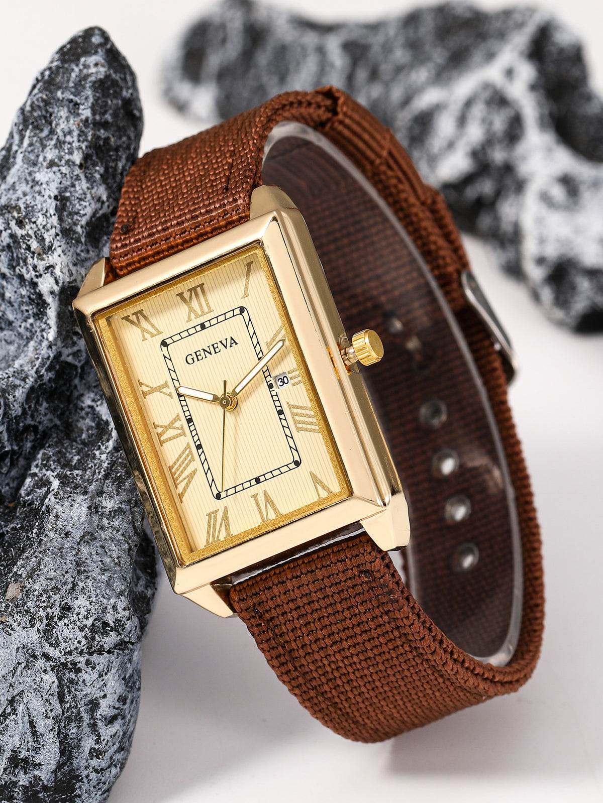 Relógio Masculino Caixa Quadrada Números Romanos Tecido