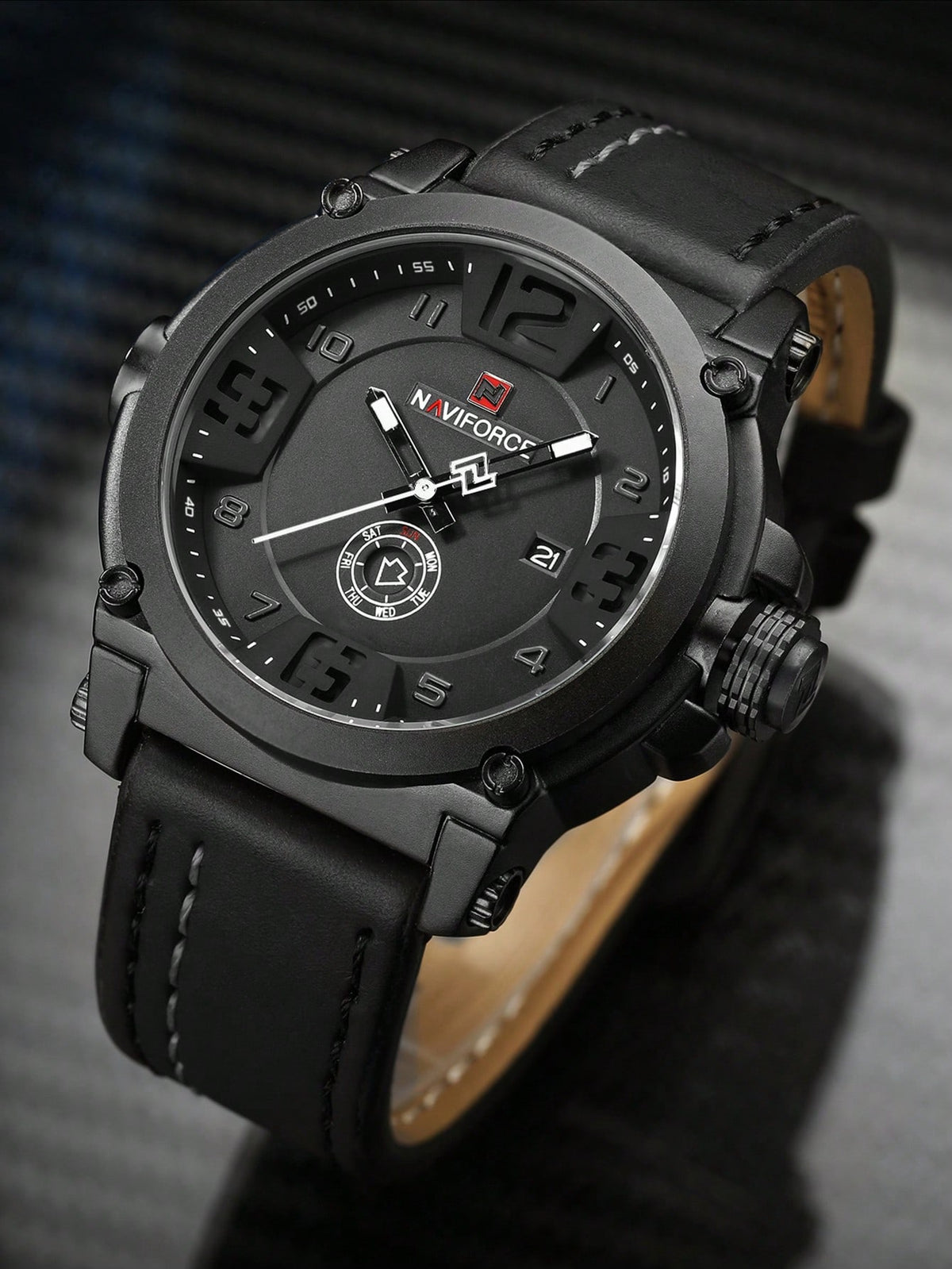 Relógio Masculino Naviforce Militar Com Pulseira Em Couro