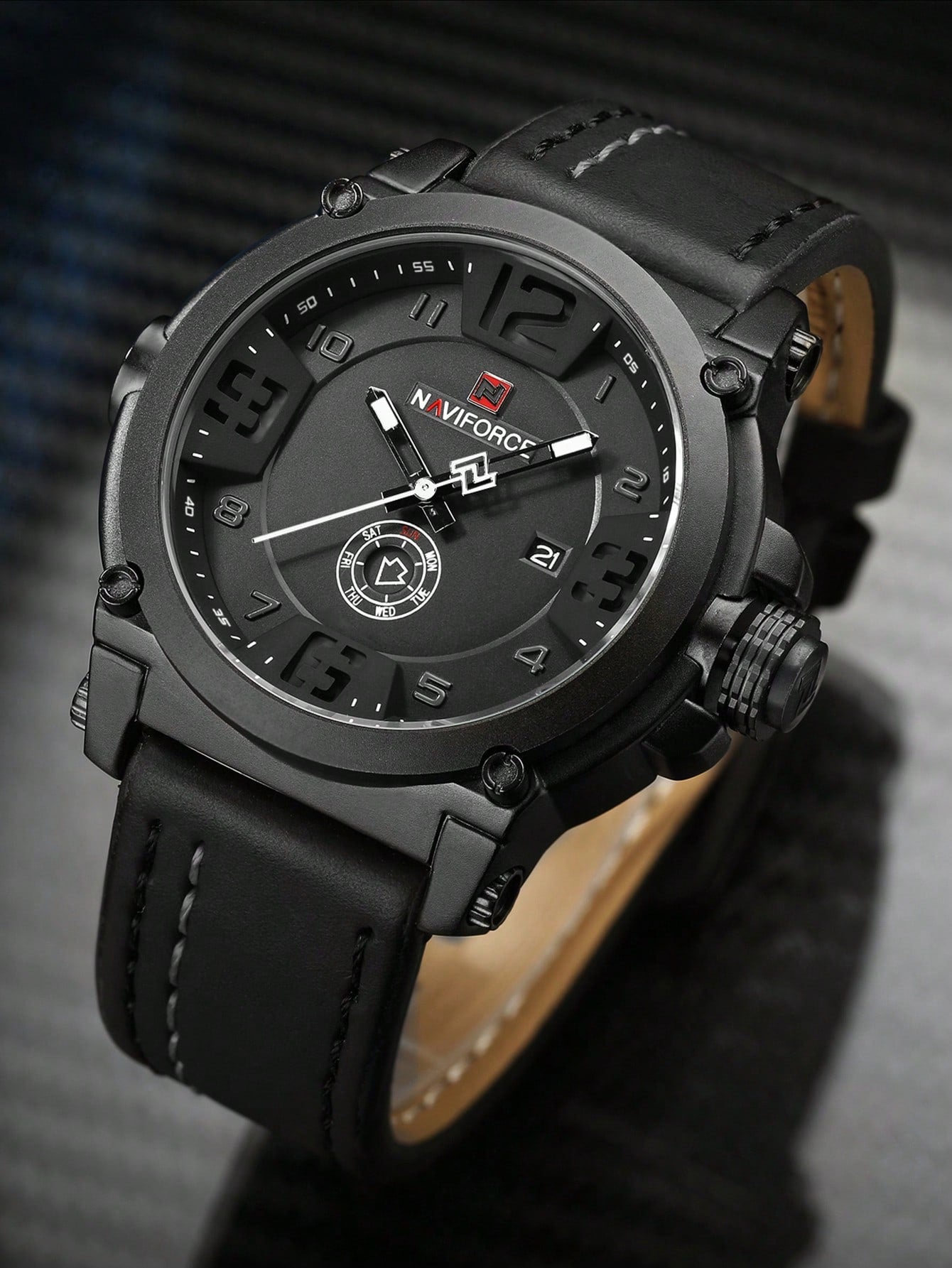 Relógio Masculino Naviforce Militar Com Pulseira Em Couro