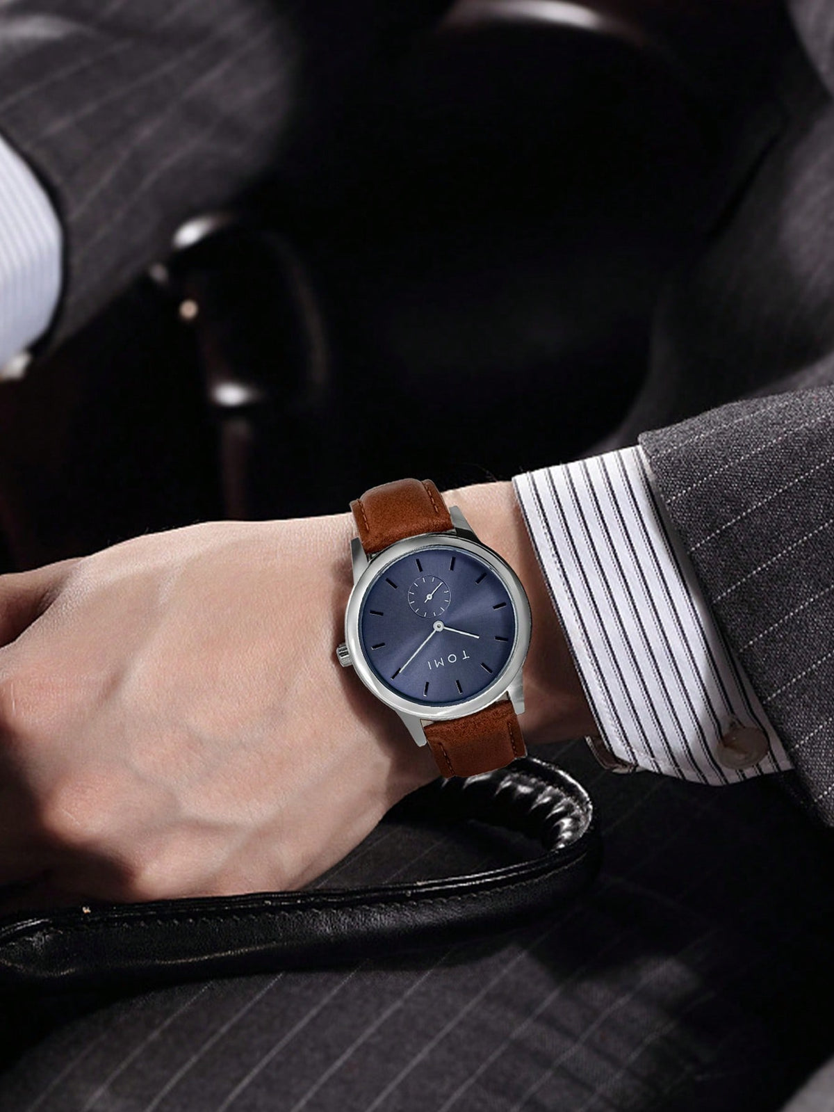 Relógio Minimalista Com Pulseira De Couro Clássico