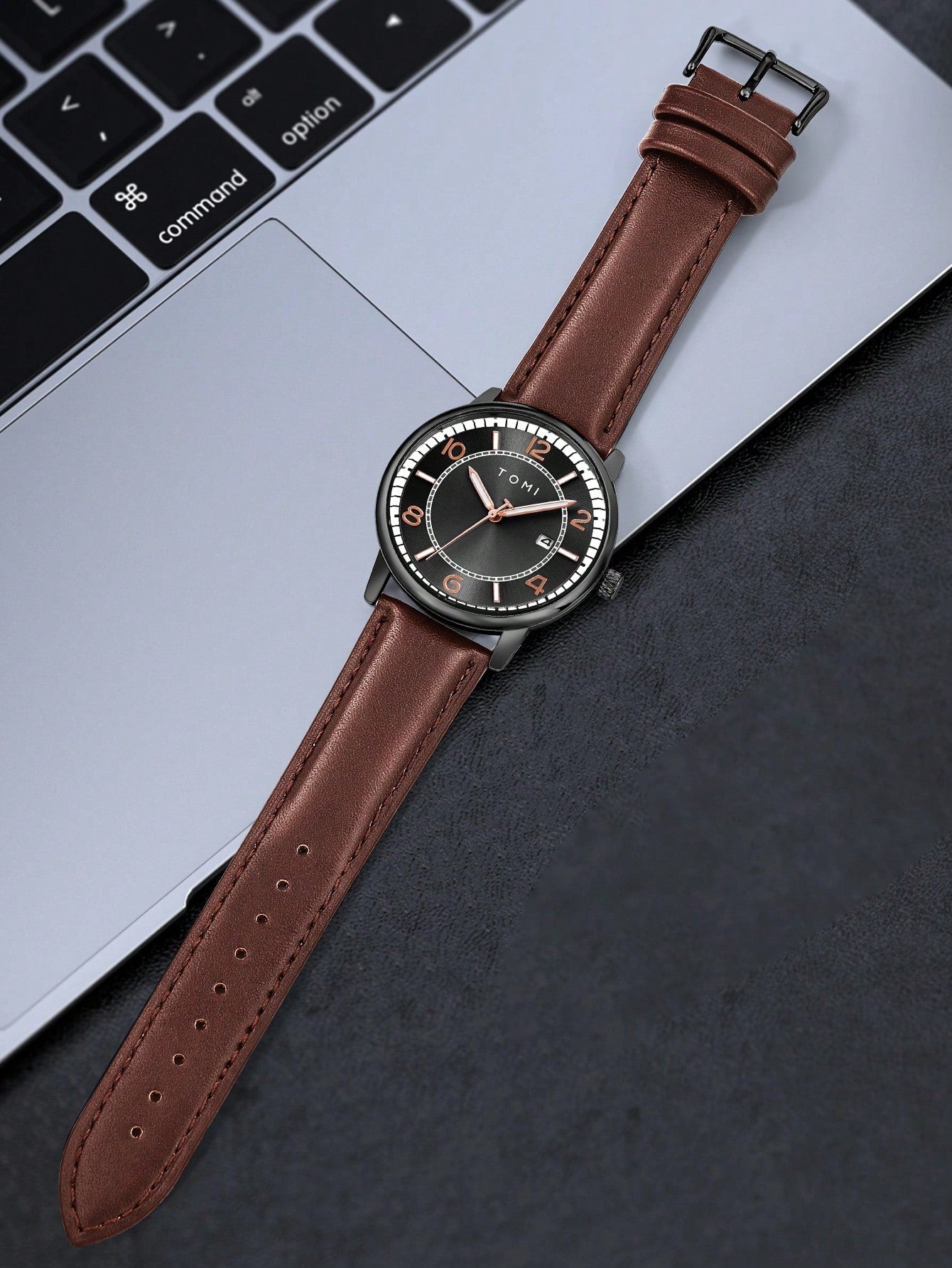 Relógio Masculino Marcadores Brilho Pulseira Couro