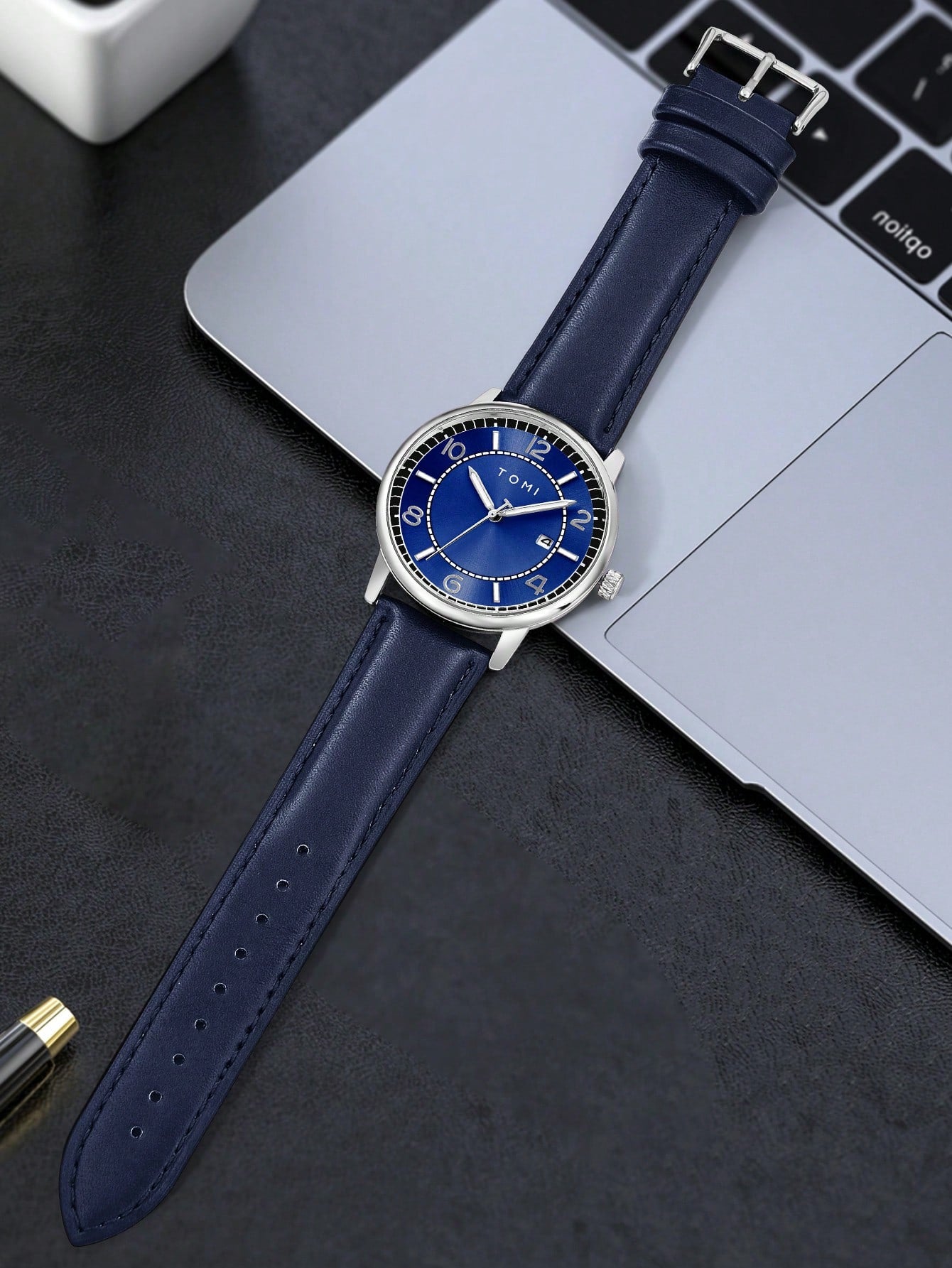 Relógio Masculino Marcadores Brilho Pulseira Couro