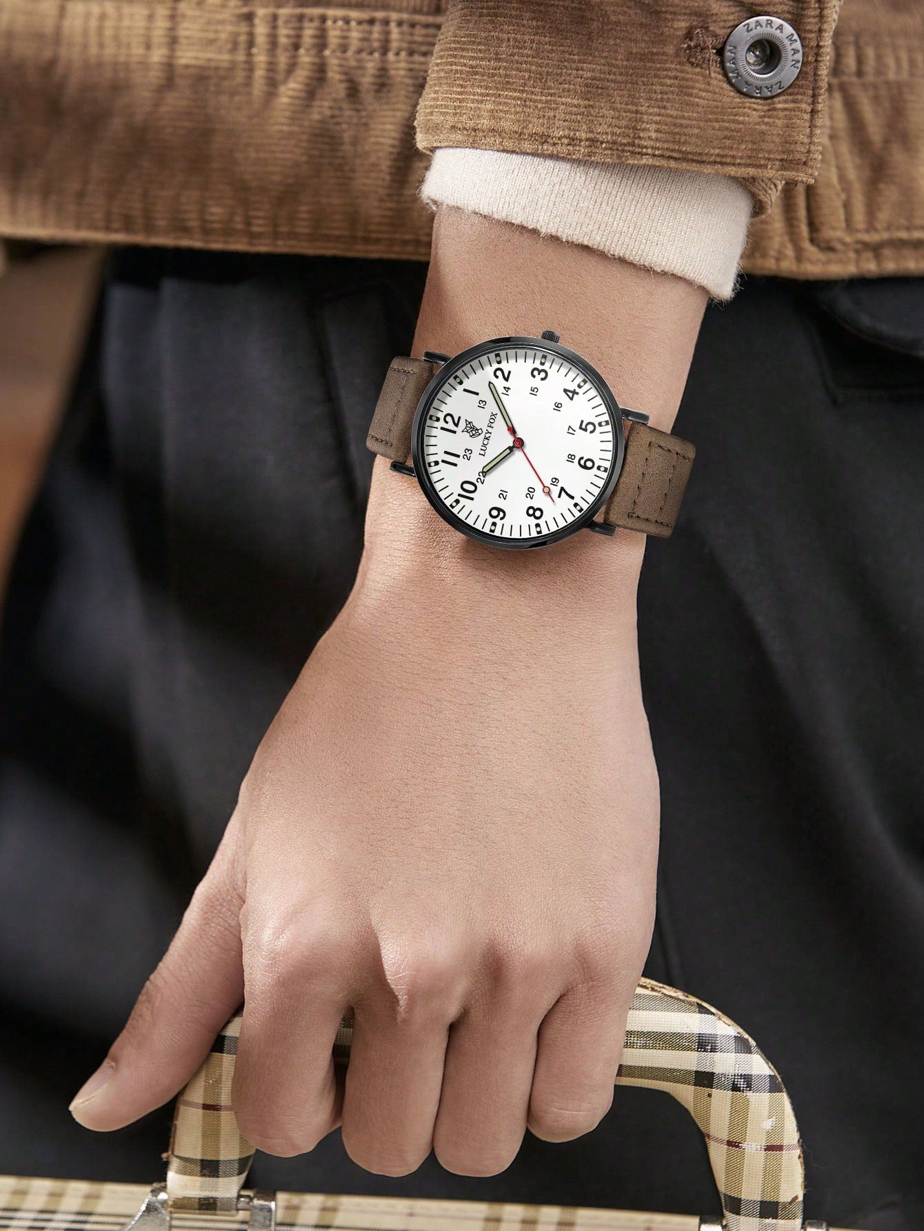 Relógio Minimalista Números Grandes Pulseira Couro