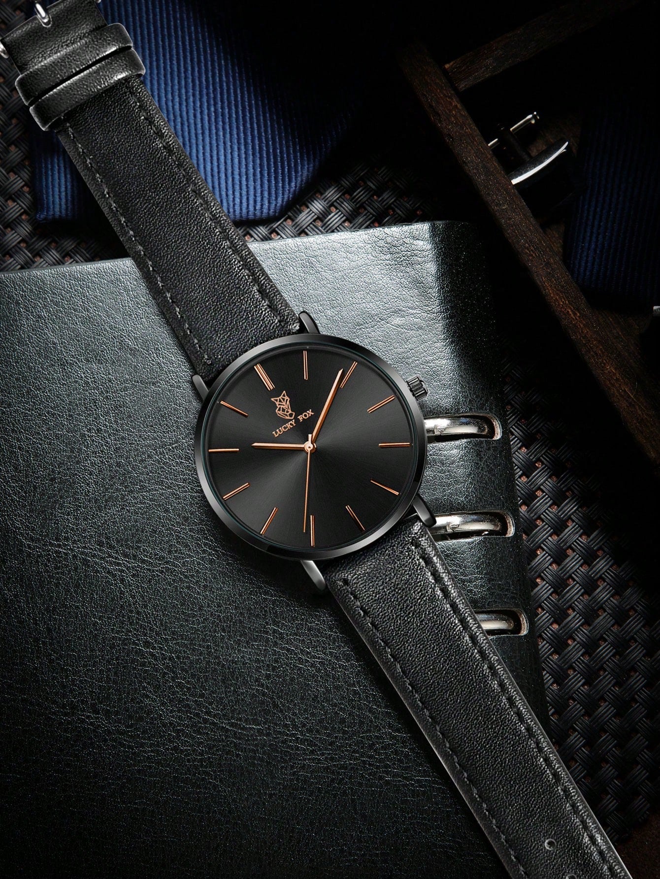 Relógio Masculino Pulseira Couro Linhas Pretas