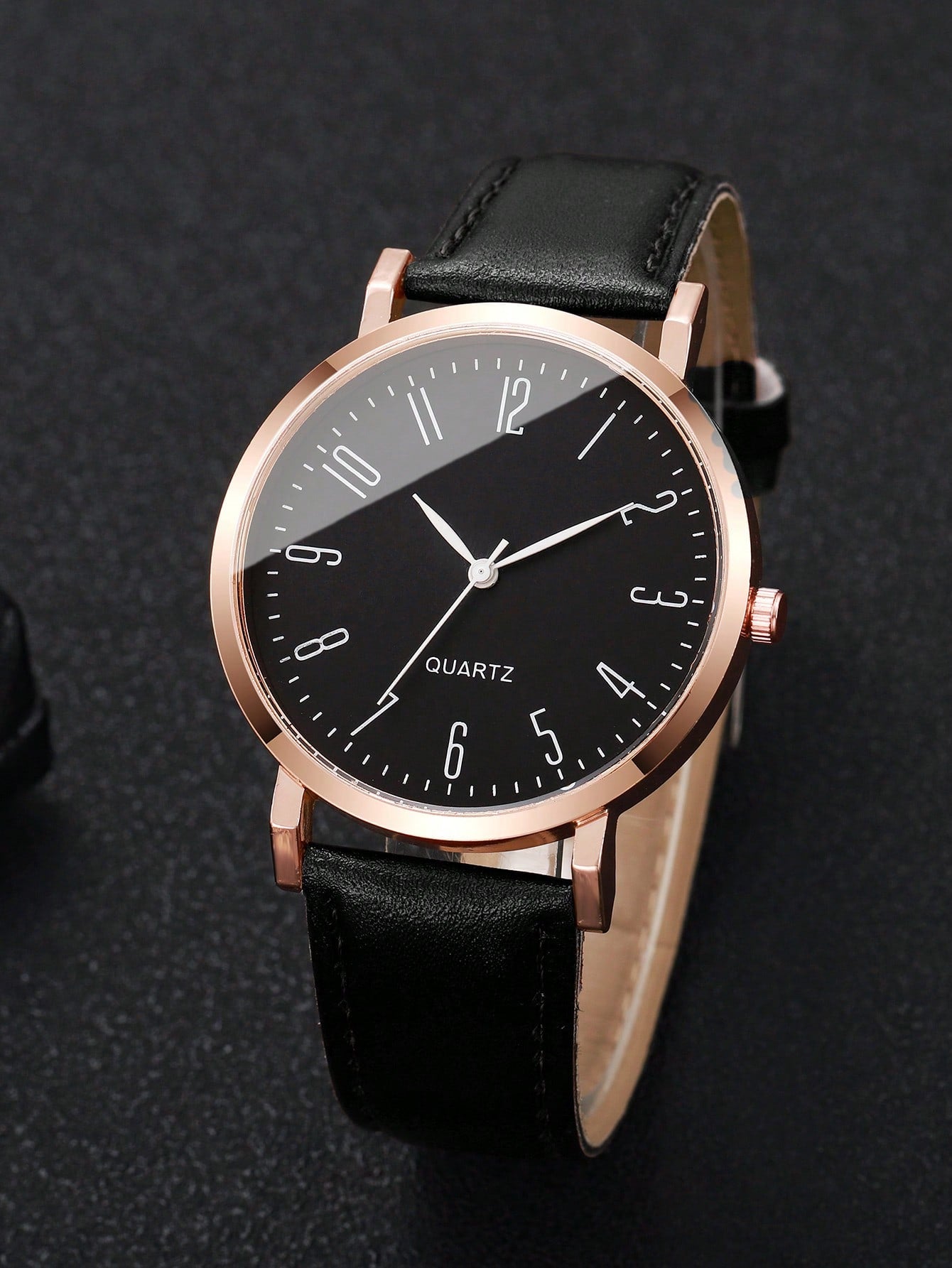 Relógio Minimalista Pulseira Couro Números Romanos