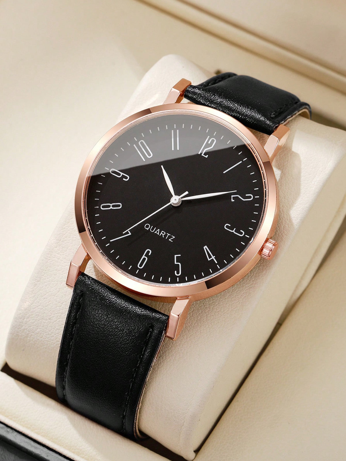 Relógio Minimalista Pulseira Couro Números Romanos