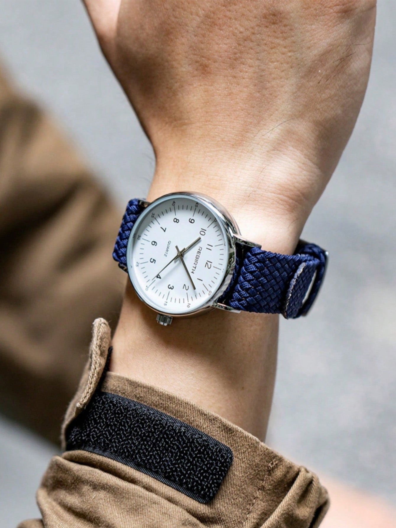 Relógio Masculino Minimalista Com Pulseira Têxtil Trançada