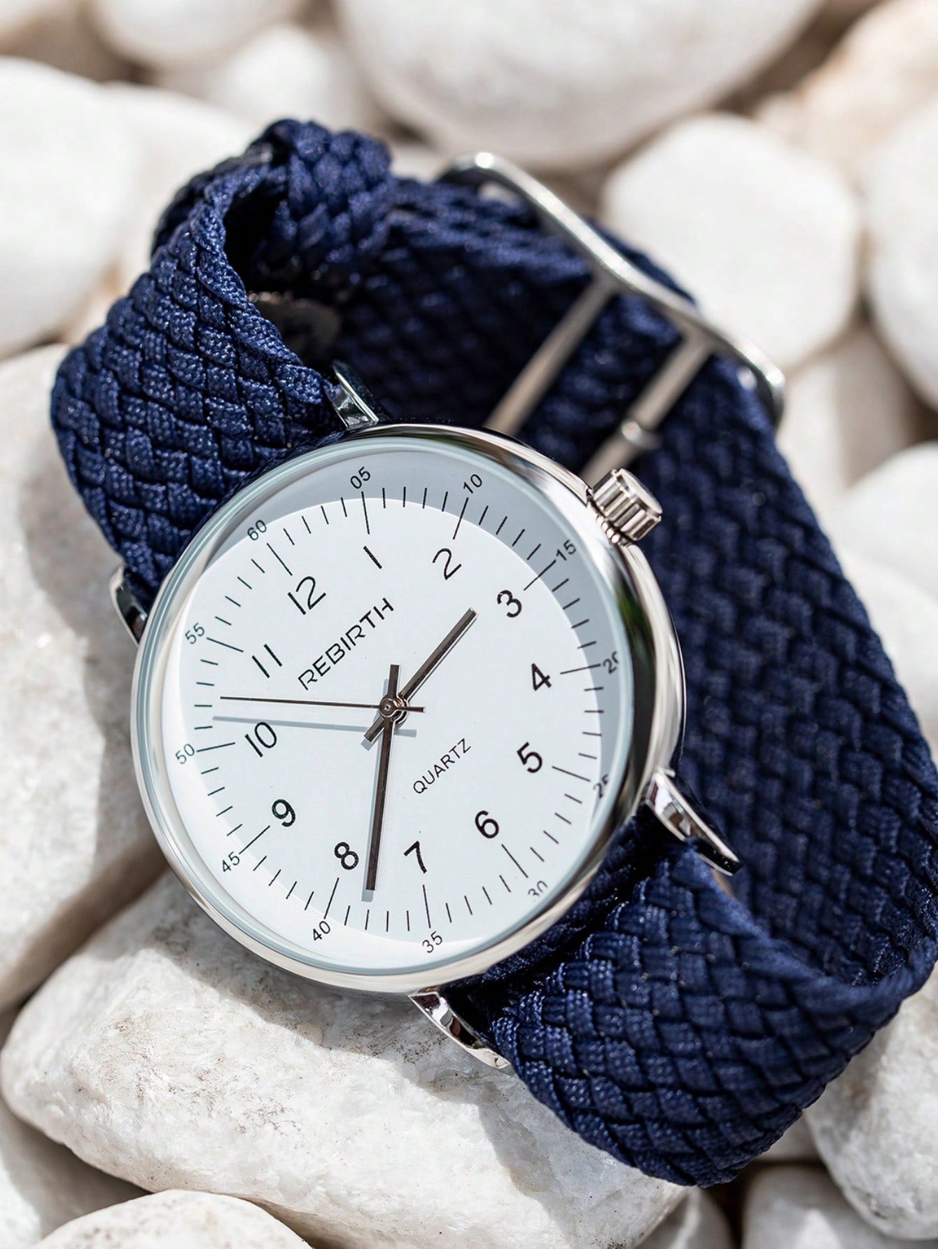 Relógio Masculino Minimalista Com Pulseira Têxtil Trançada